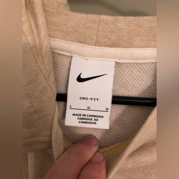 Men’s Nike Hoodie - Picture 2 of 2
